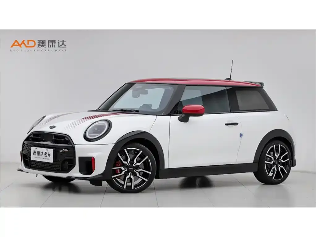 MINI JCW (John Cooper Works) — фото 1