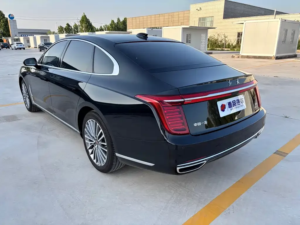 Hongqi H9 — фото 3
