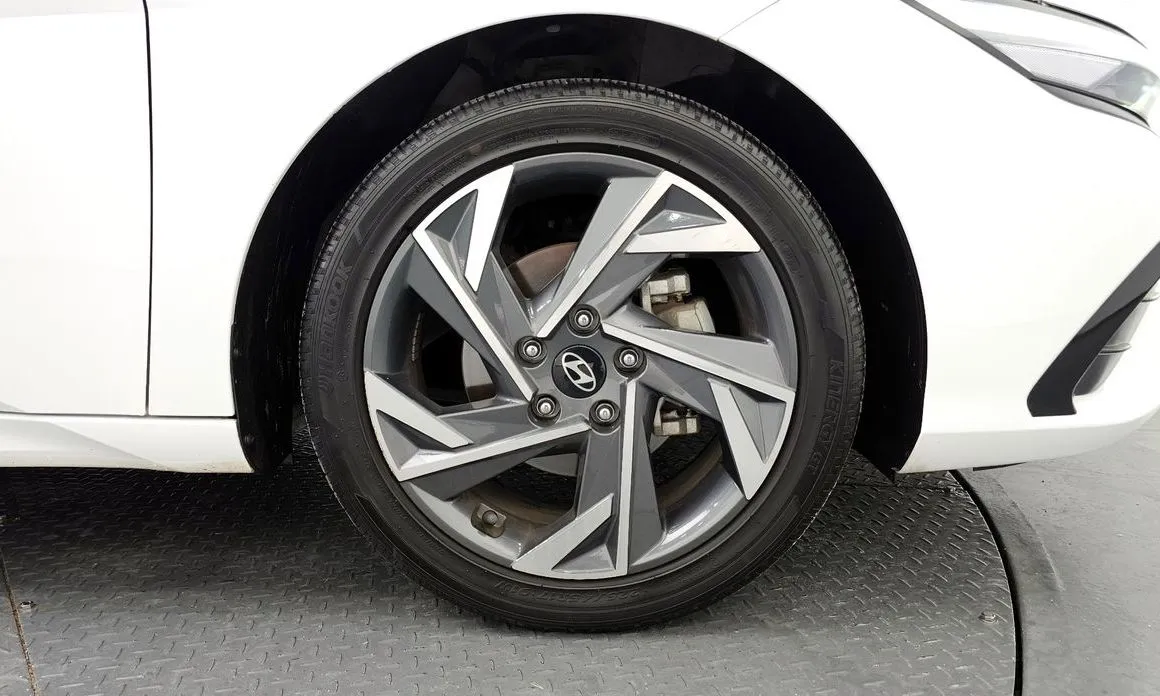 Hyundai AVANTE 2024 из KR, фото 9