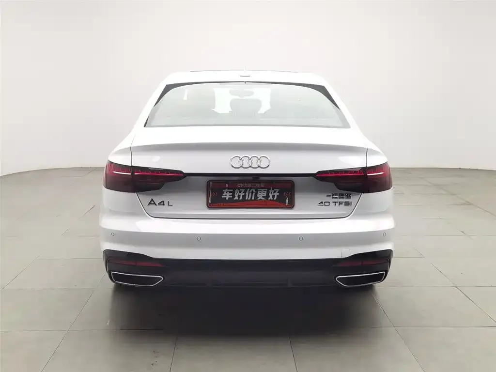 Audi A4L 2023 из CN, фото 8