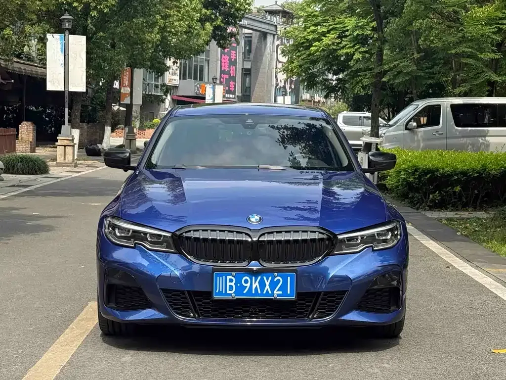 BMW 3 Series 2022 из CN, фото 8