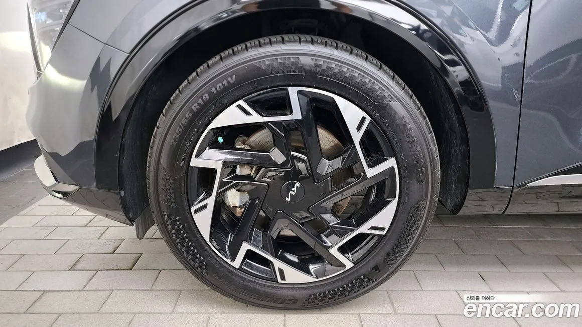 Kia Sportage — фото 10