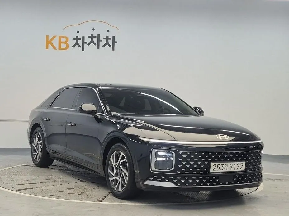Hyundai Grandeur 2023 из KR, фото 8