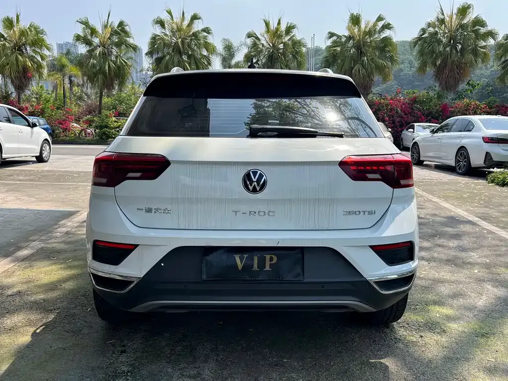 Volkswagen T-Roc 2023 из CN, фото 3