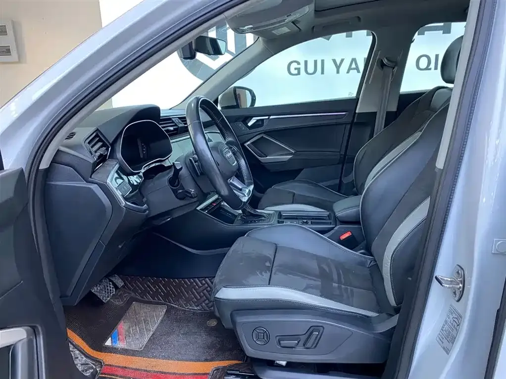 Audi Q3 2021 из CN, фото 2