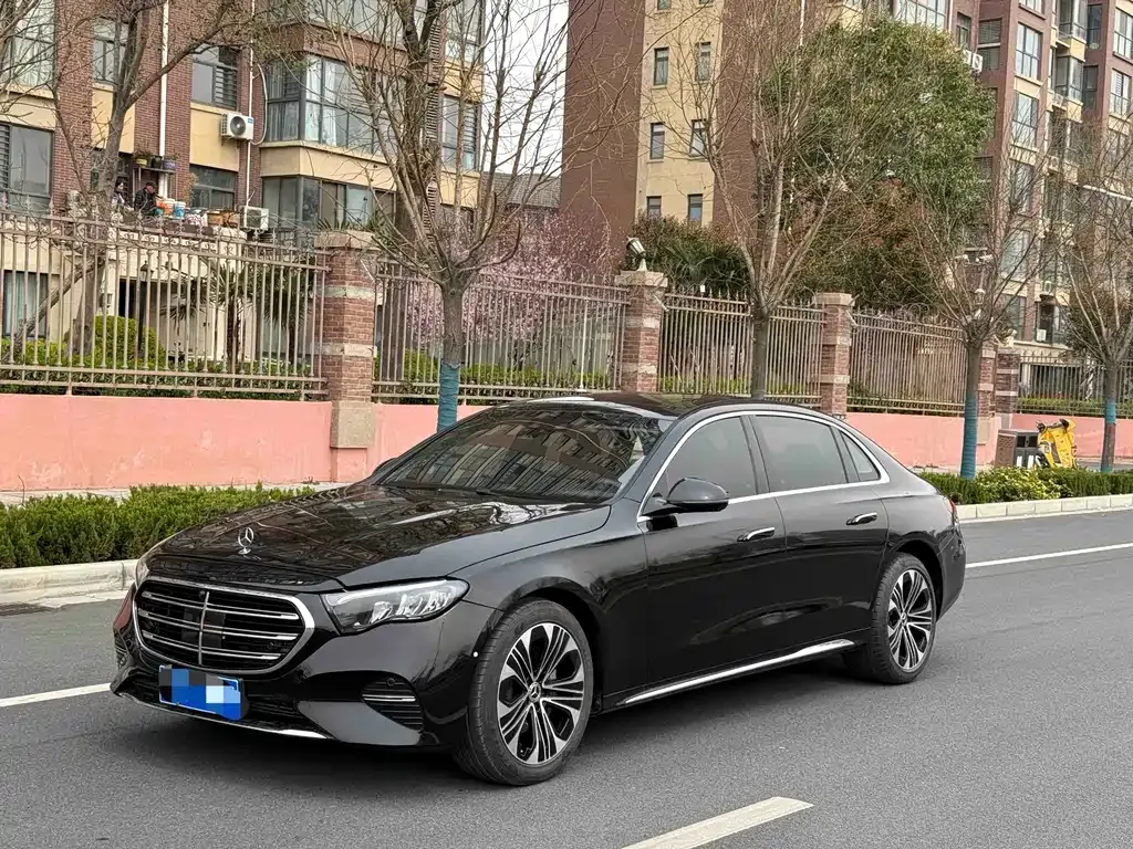 Mercedes-Benz E-Class 2025 из CN, фото 1