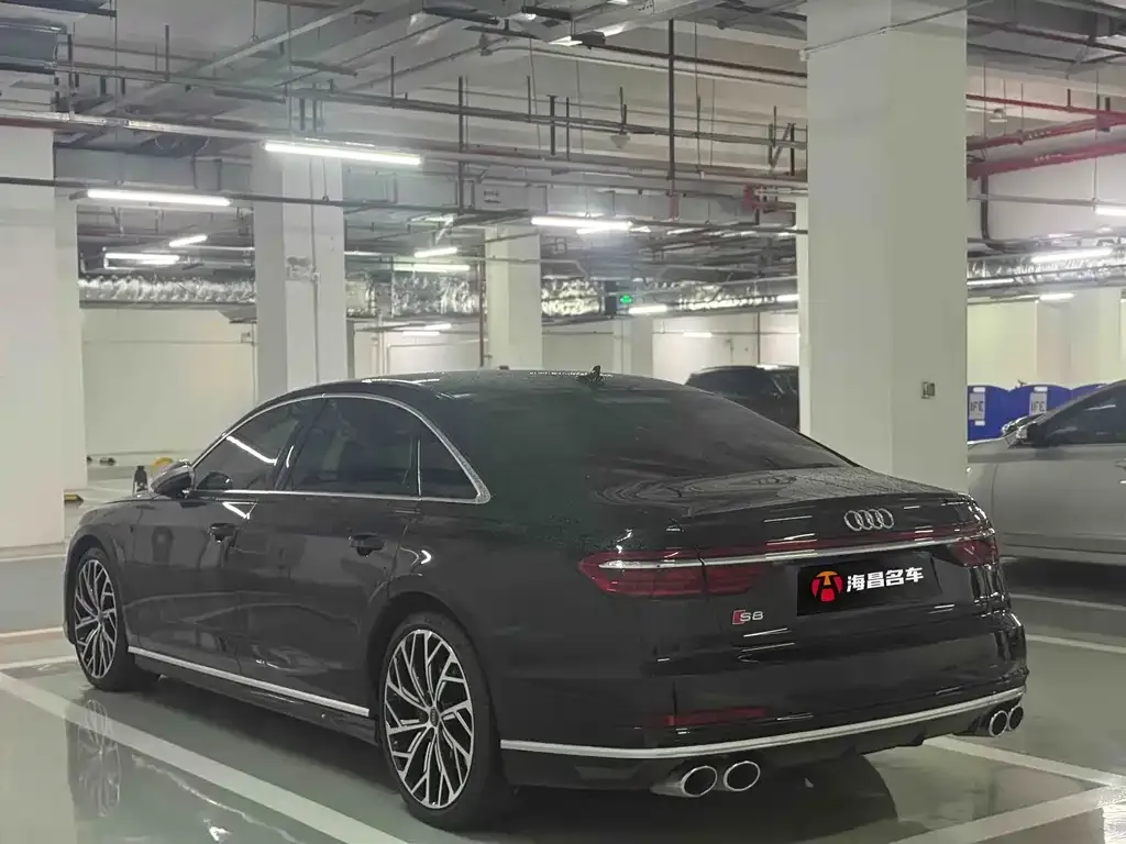 Audi S8 2021 из CN, фото 9