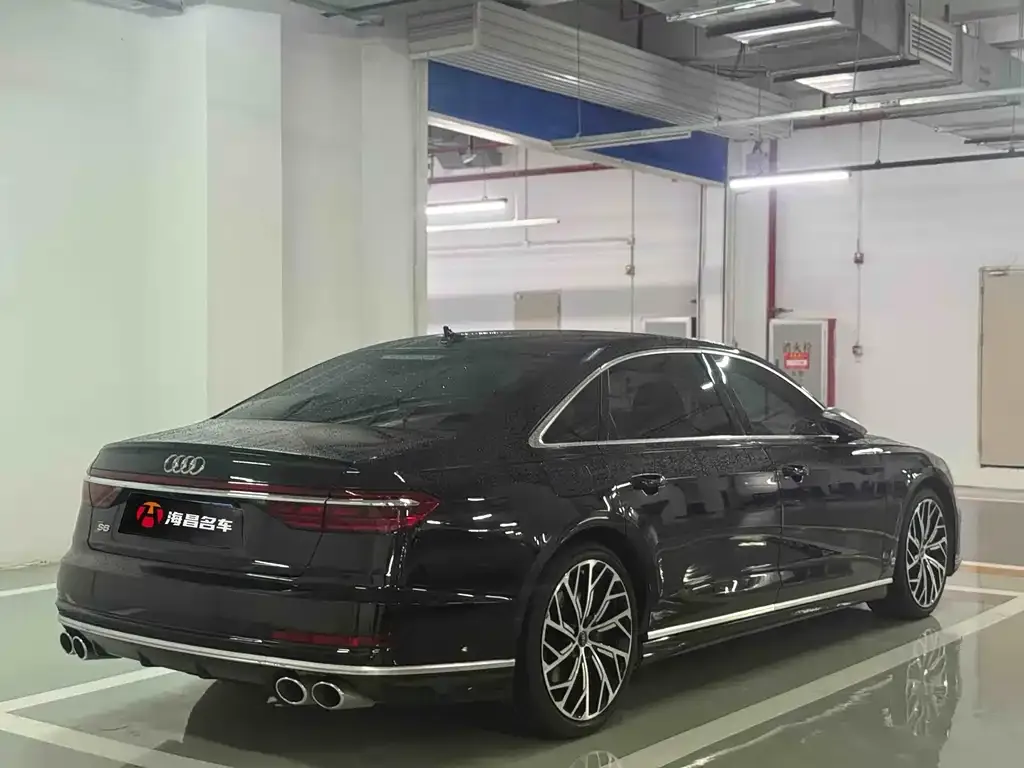 Audi S8 2021 из CN, фото 7
