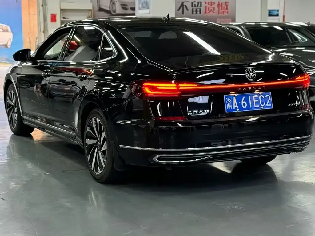 Volkswagen Passat — фото 2