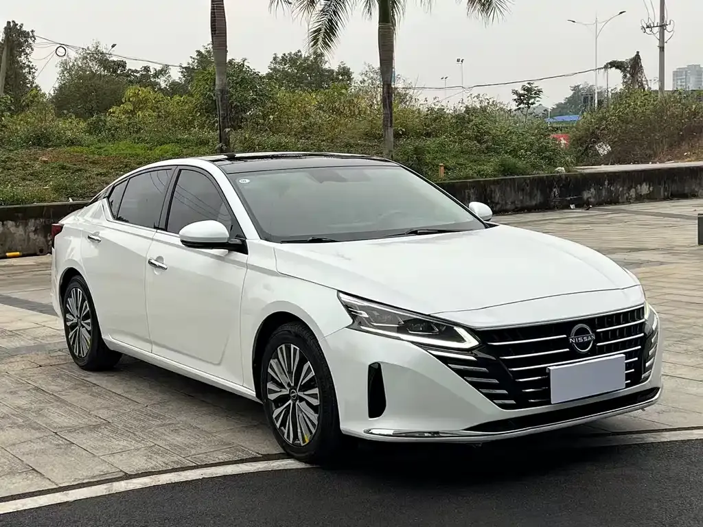 Nissan Teana — фото 5