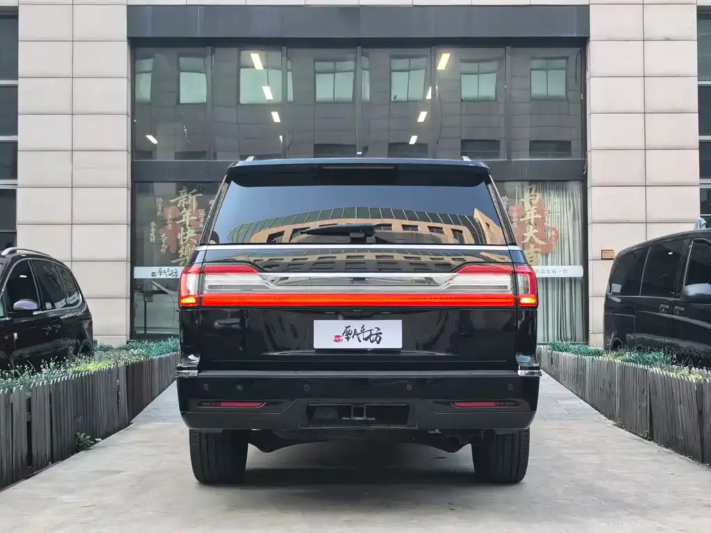 Lincoln Navigator 2022 из CN, фото 4