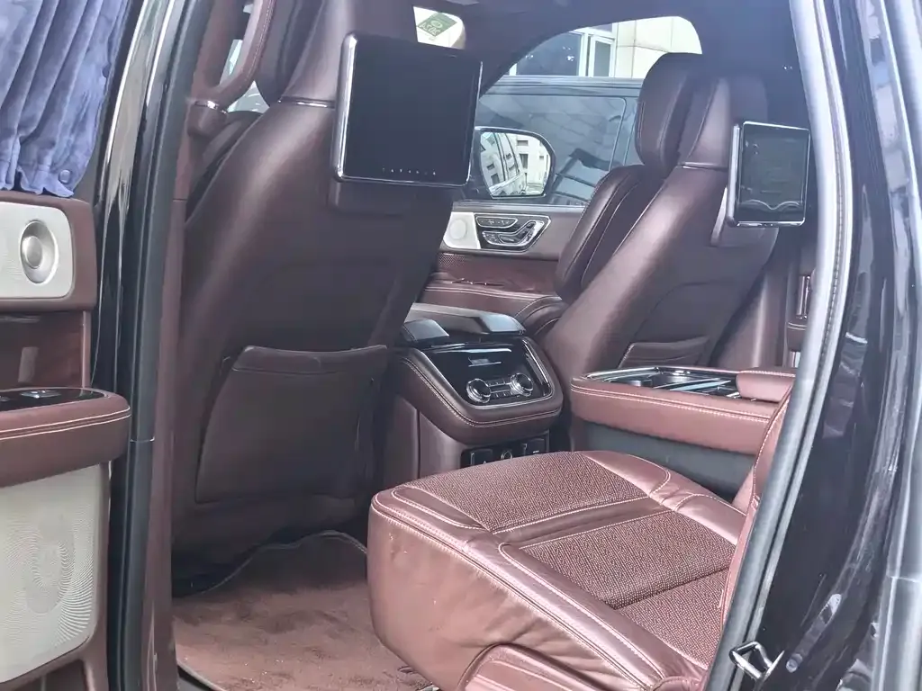 Lincoln Navigator 2022 из CN, фото 8