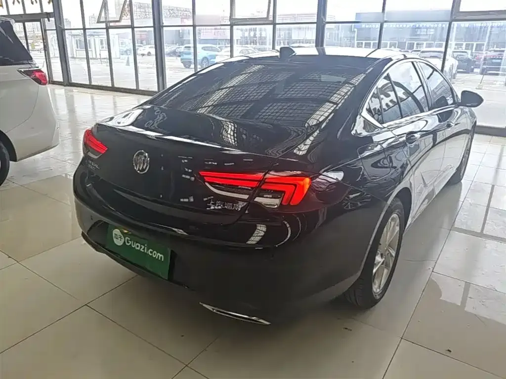 Buick Regal — фото 7