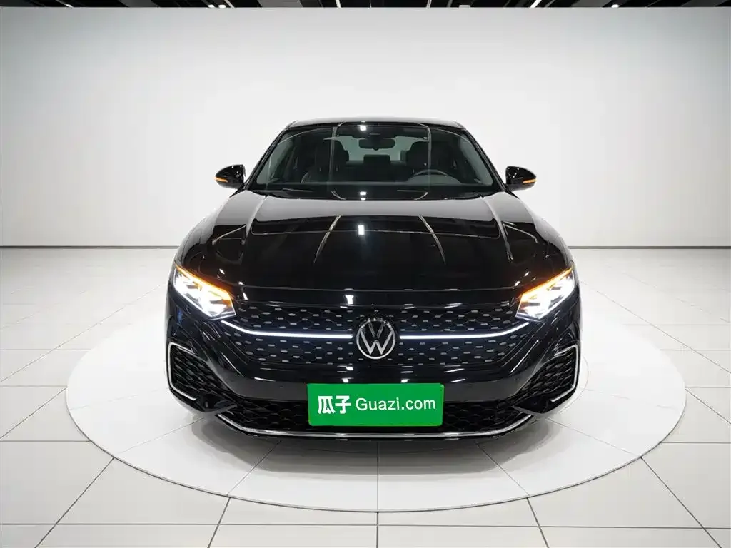 Volkswagen Passat 2025 из CN, фото 9