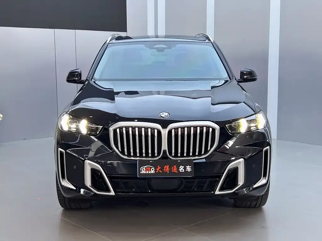 BMW X5 — фото 2