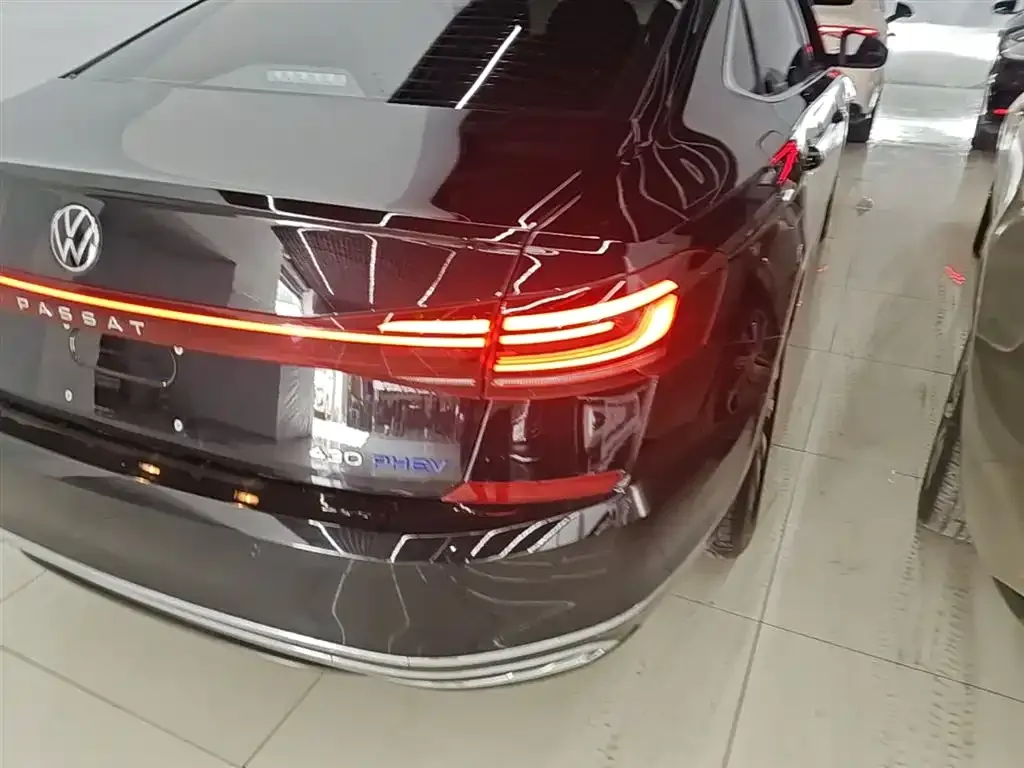 Volkswagen 帕萨特插电混动 — фото 4