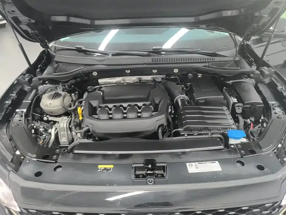 Volkswagen Passat — фото 10