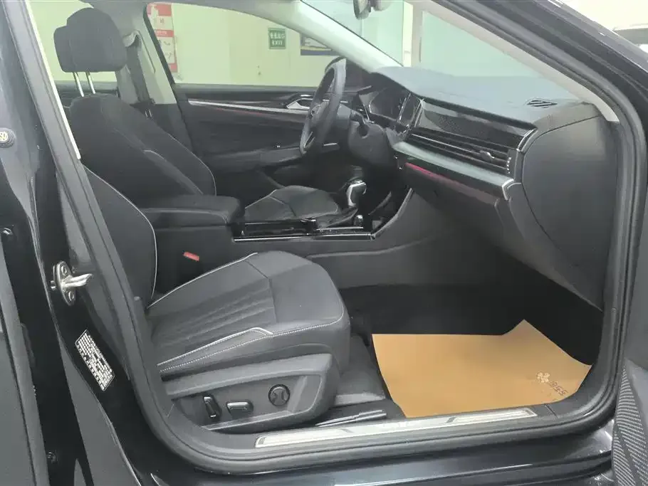 Volkswagen Passat — фото 2
