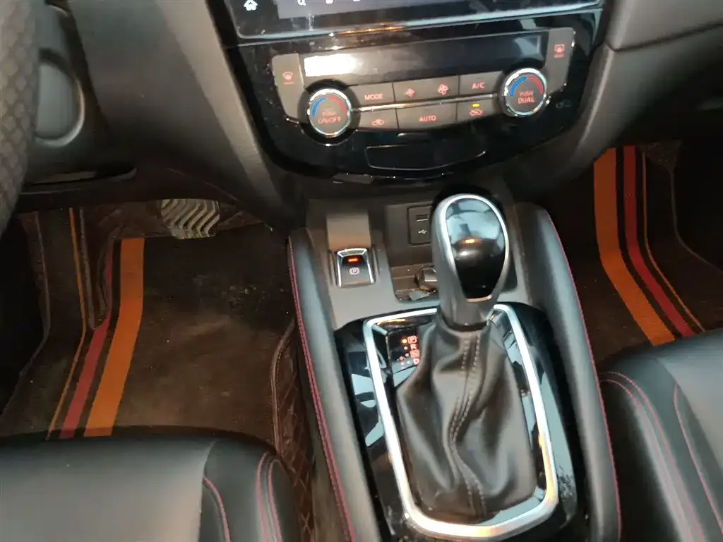 Nissan Qashqai 2023 из CN, фото 3