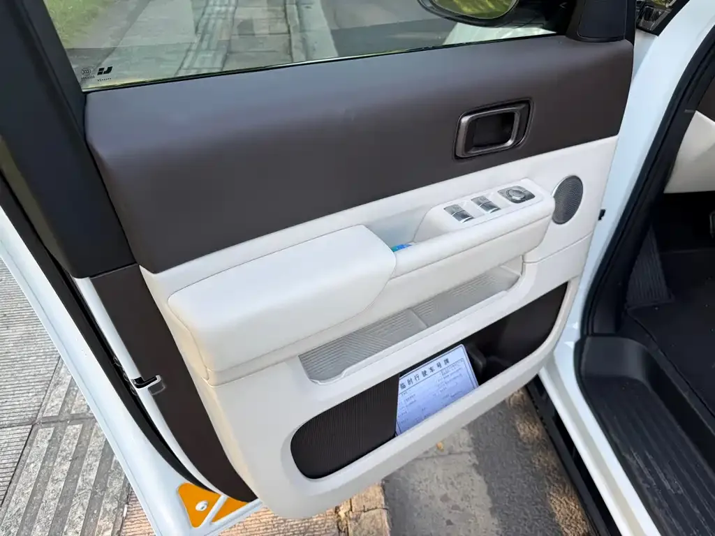 Li Auto MEGA 2024 из CN, фото 3