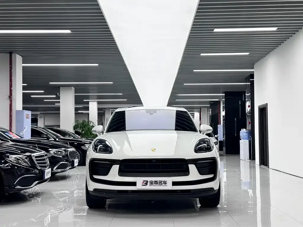 Porsche Macan — фото 6
