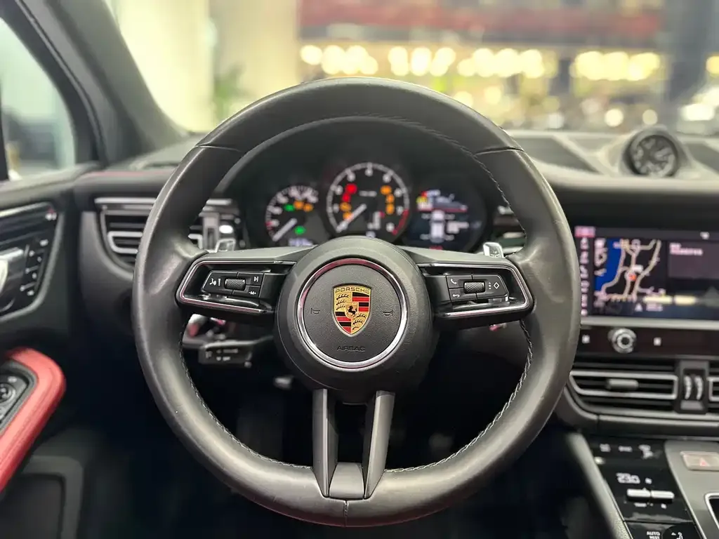 Porsche Macan — фото 2