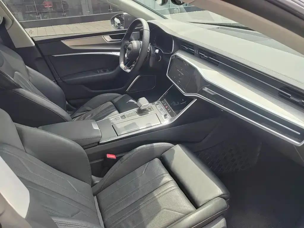 Audi A7 — фото 2