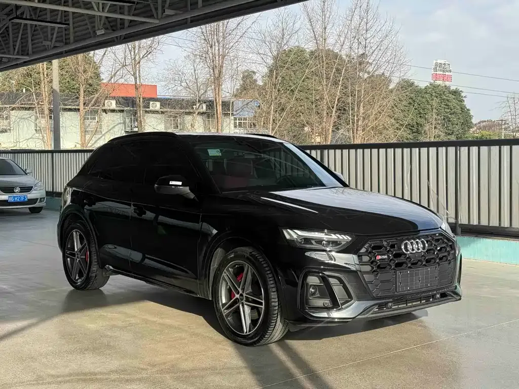 Audi SQ5 Sportback 2024 из CN, фото 4