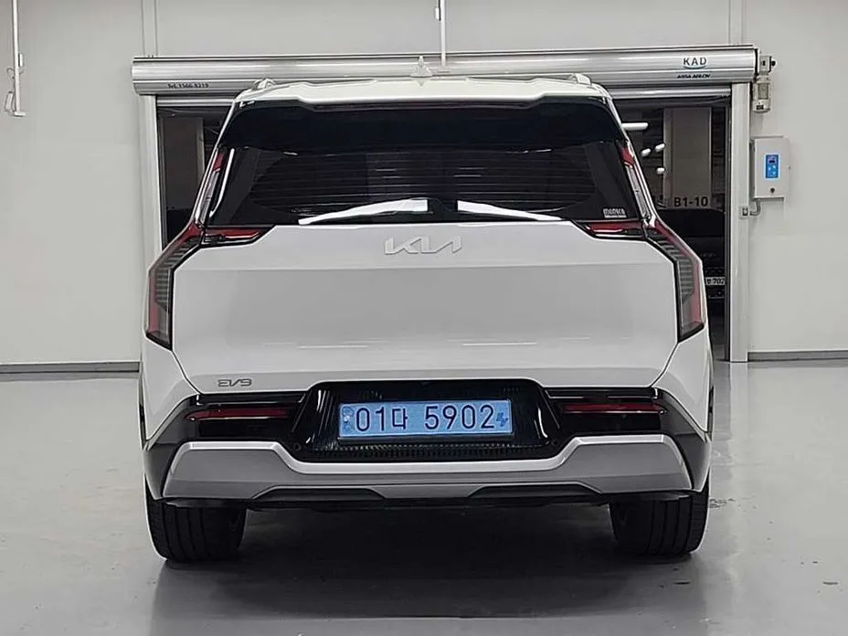 Kia EV9 2024 из KR, фото 7