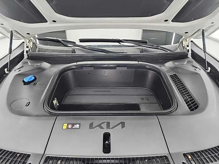 Kia EV9 2024 из KR, фото 8