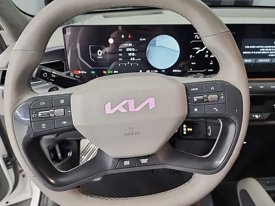 Kia EV9 2024 из KR, фото 6