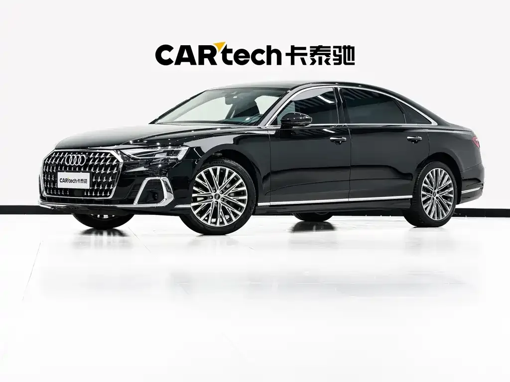 Audi A8 — фото 1