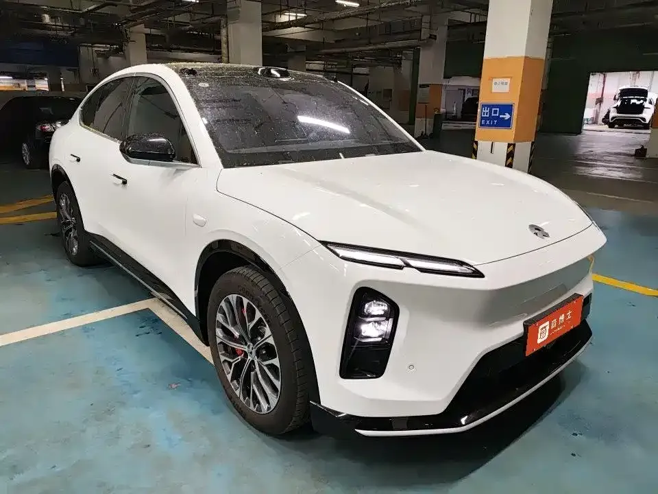 NIO EC6 — фото 8