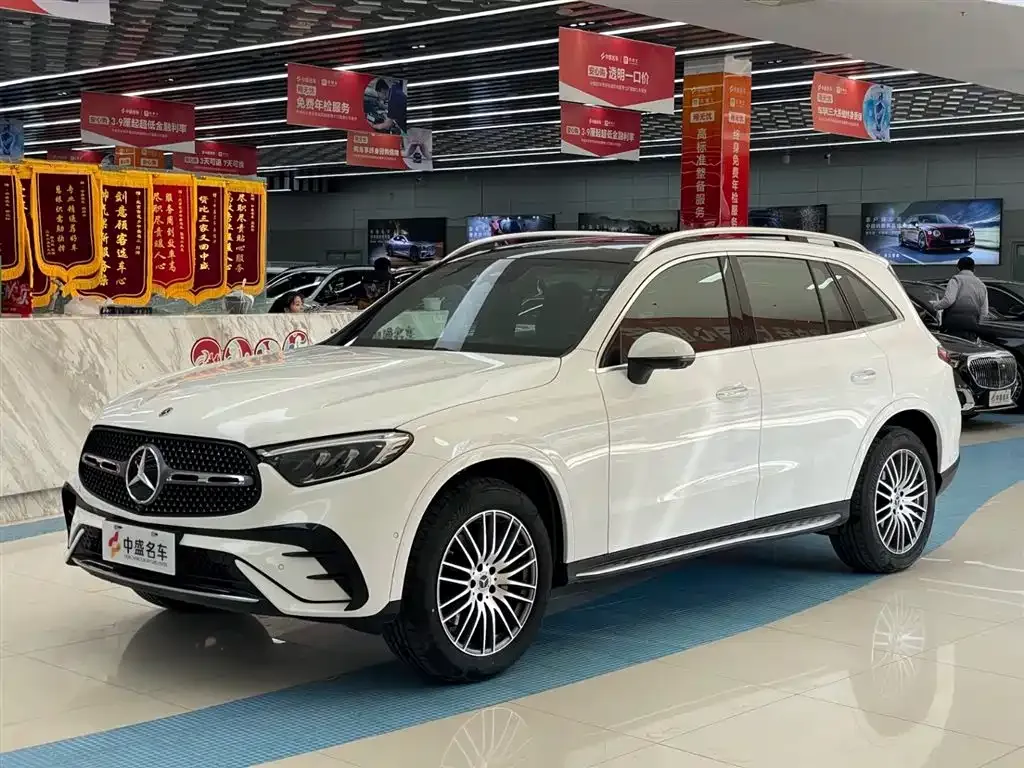 Mercedes-Benz GLC — фото 1