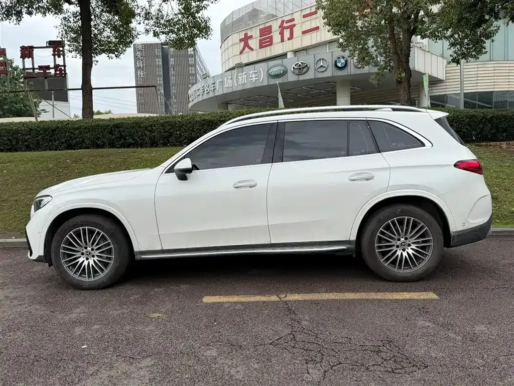 Mercedes-Benz GLC — фото 10