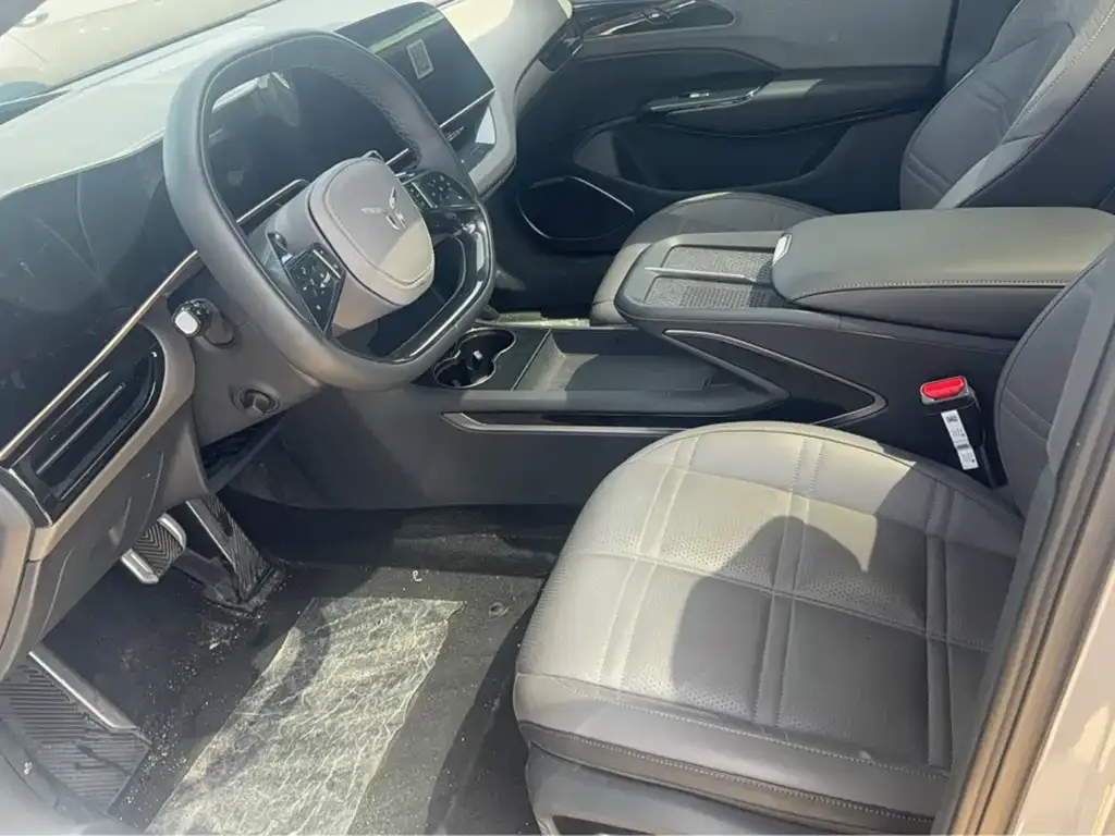 Hongqi EH7 2024 из CN, фото 6