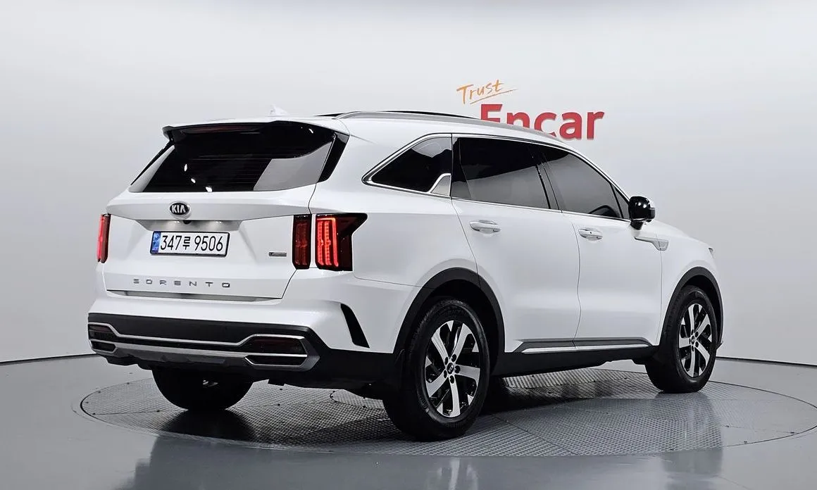 Kia Sorento — фото 3