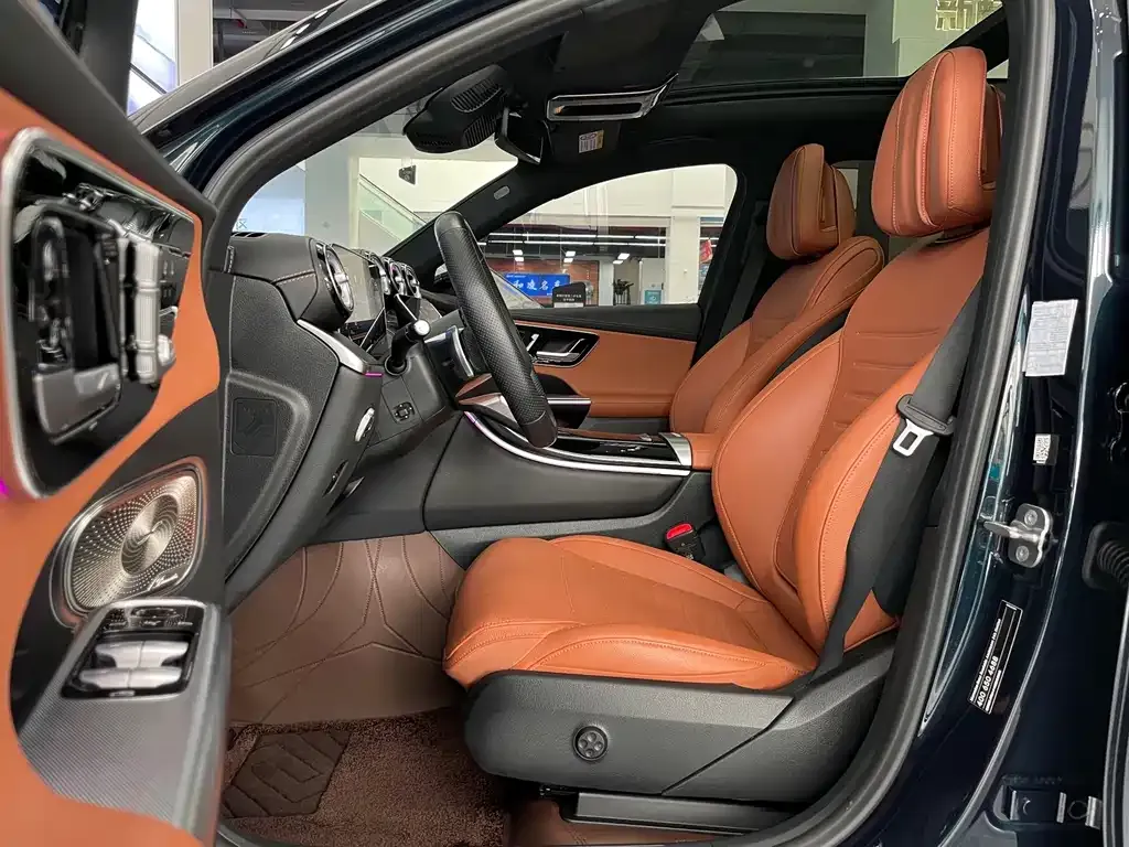 Mercedes-Benz GLC 2023 из CN, фото 4