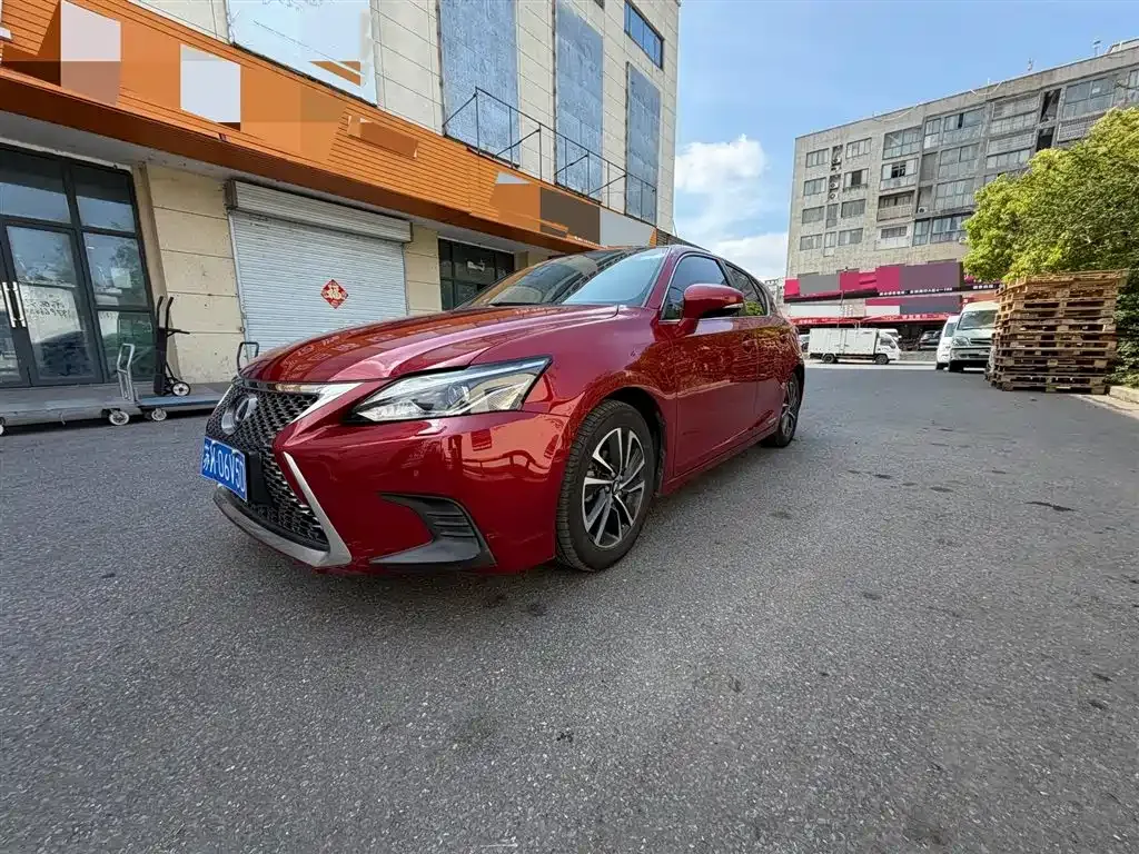 Lexus CT