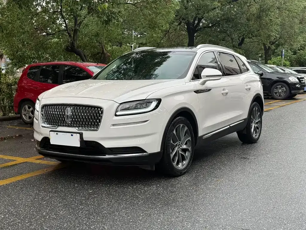 Lincoln Nautilus