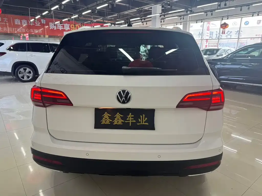 Volkswagen Tharu — фото 9