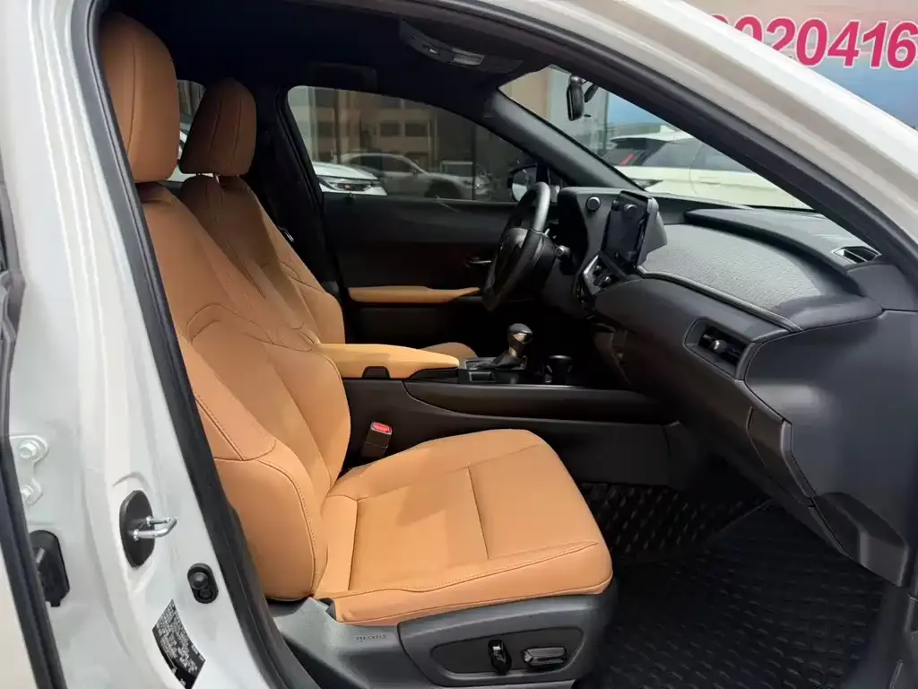 Lexus UX 2023 из CN, фото 8
