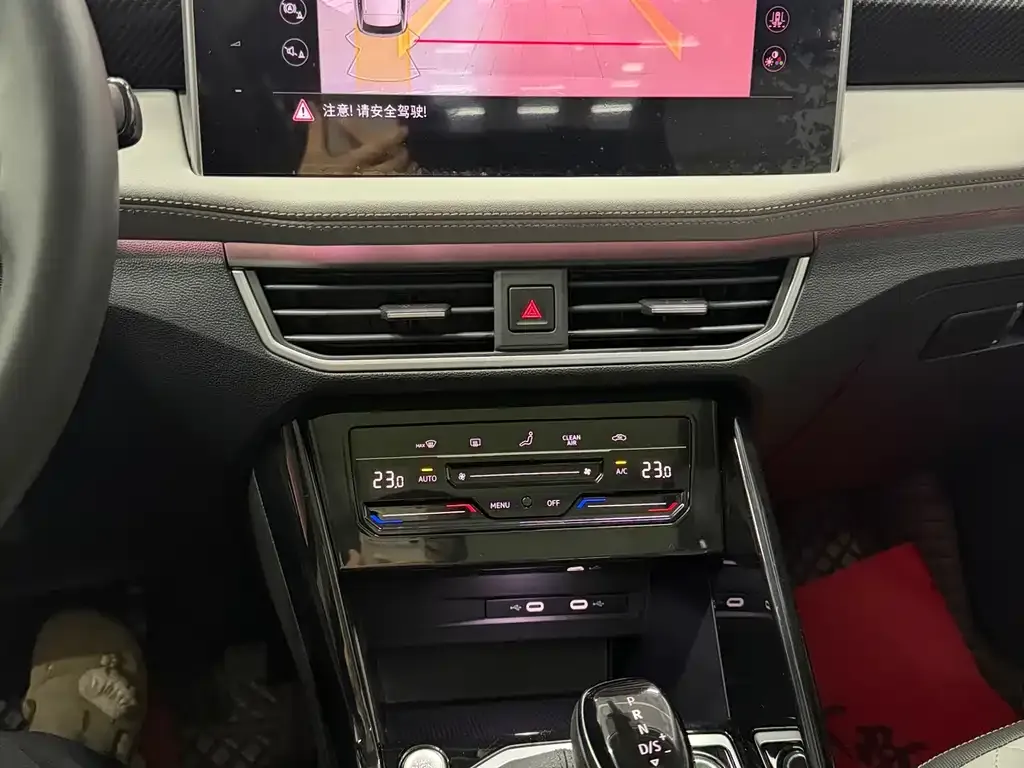Volkswagen Tayron 2022 из CN, фото 9