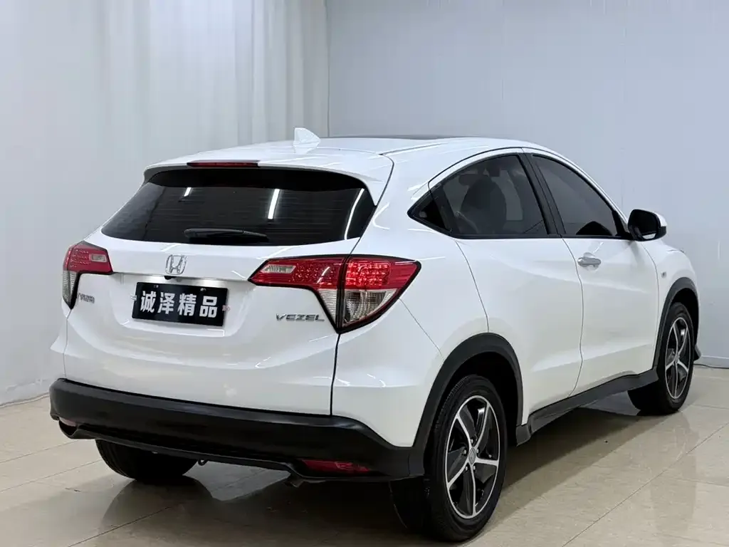 Honda Vezel — фото 4