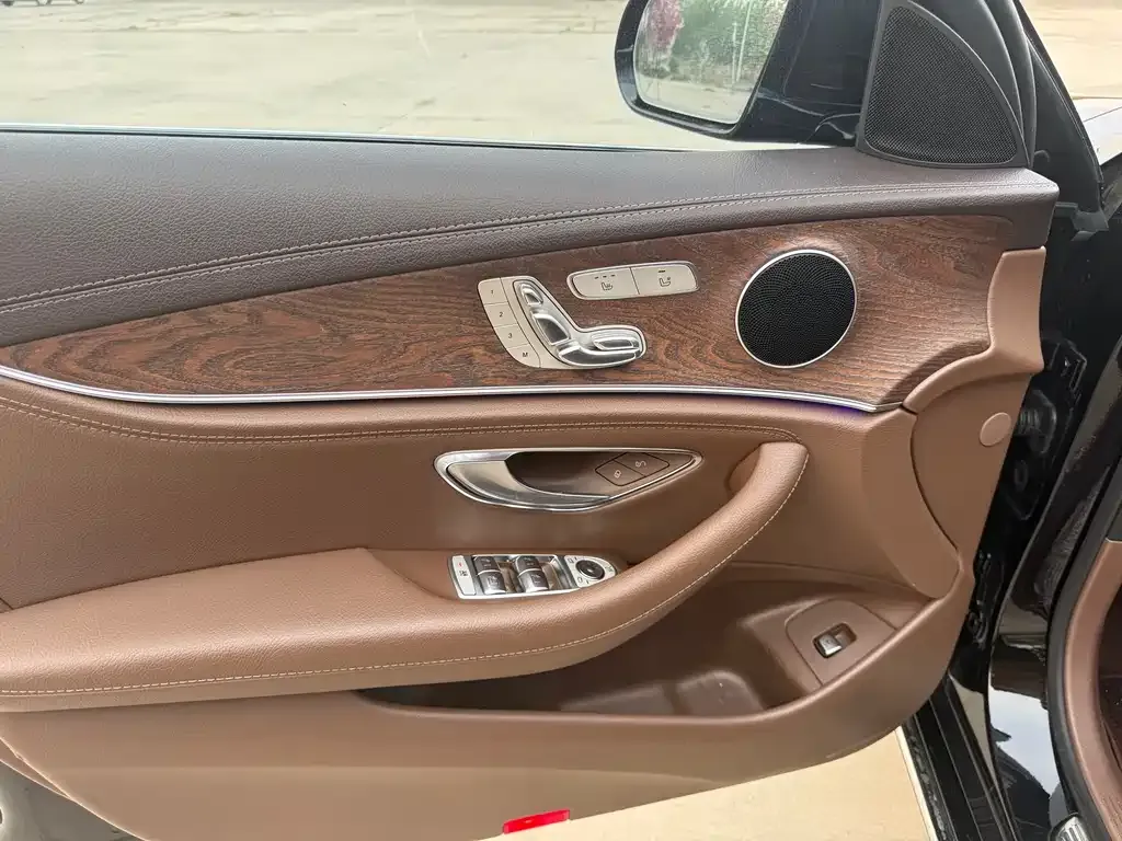 Mercedes-Benz E-Class 2021 из CN, фото 3