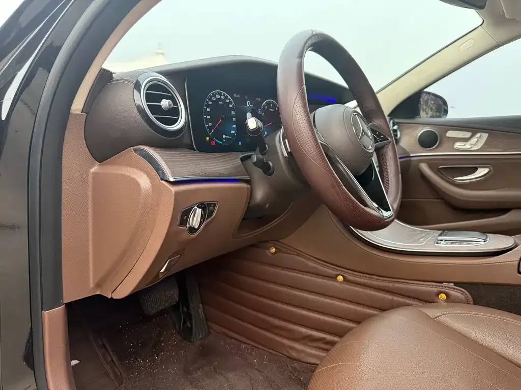 Mercedes-Benz E-Class 2021 из CN, фото 6