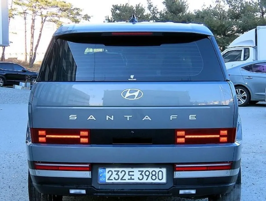 Hyundai Santafe — фото 3