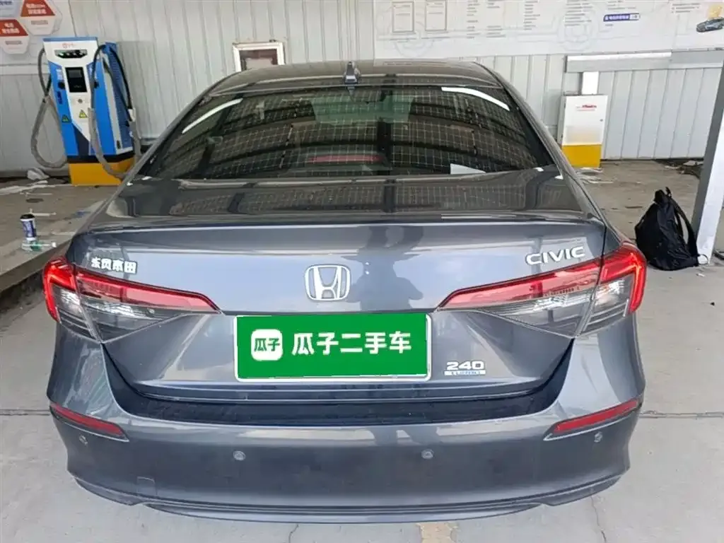 Honda Civic — фото 10