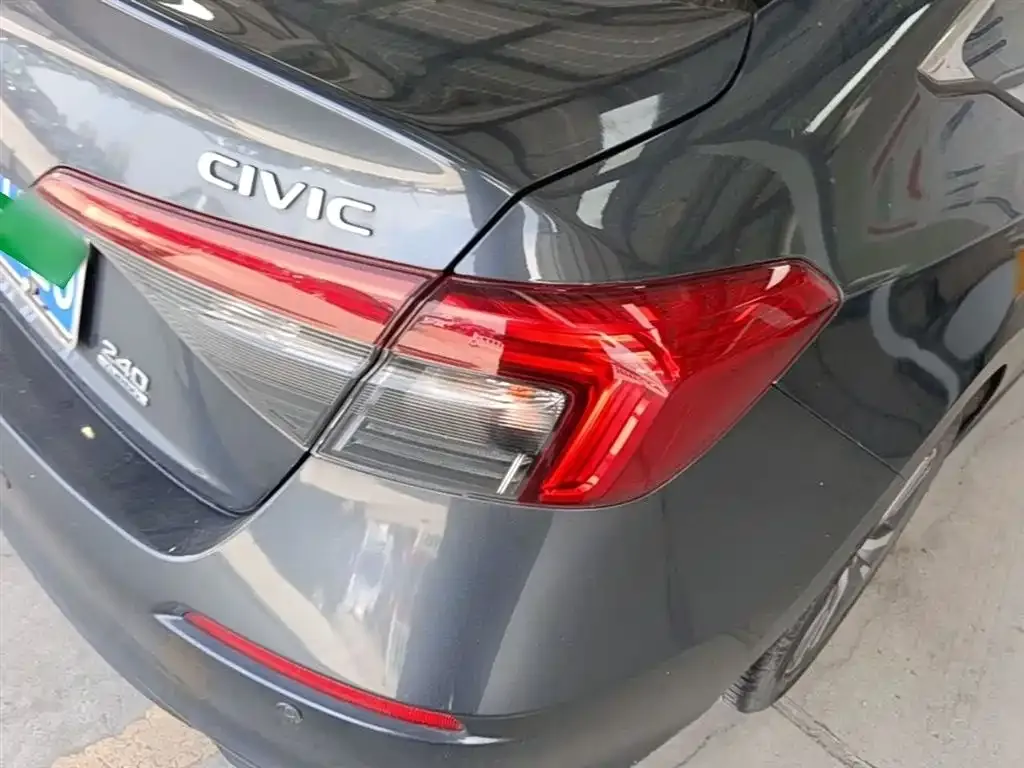 Honda Civic — фото 8