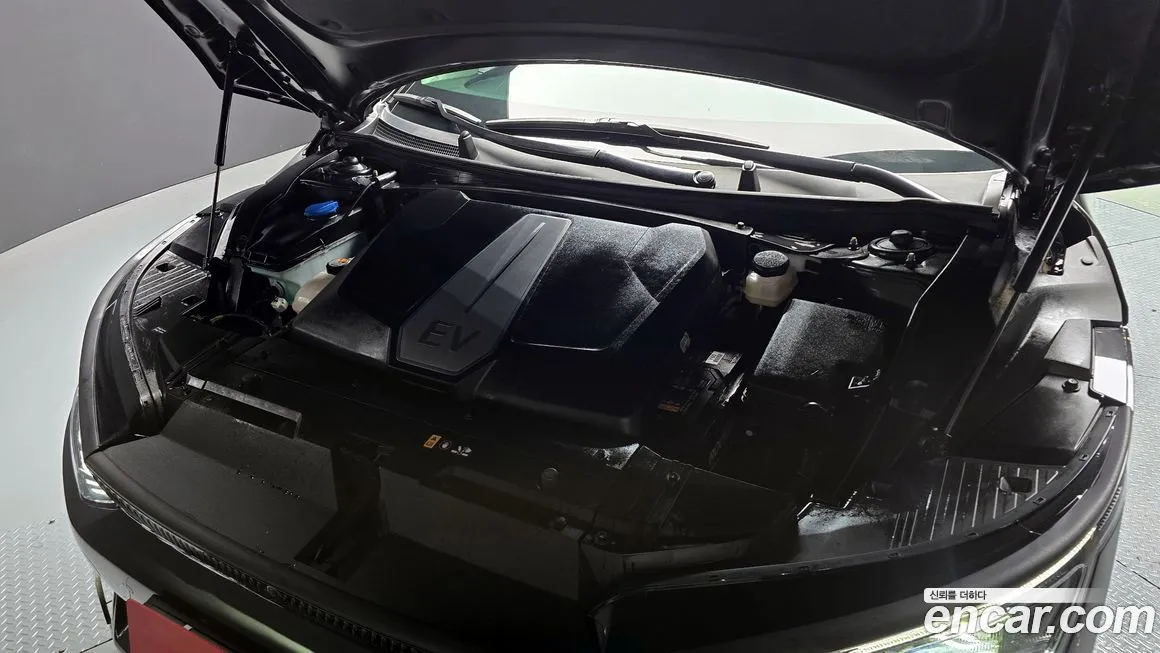Kia EV6 2023 из KR, фото 7